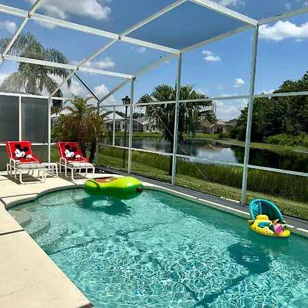 Private Pool With A Beautiful View Overlooking The Lake! Near Disney - Universal Kissimmee Eksteriør billede