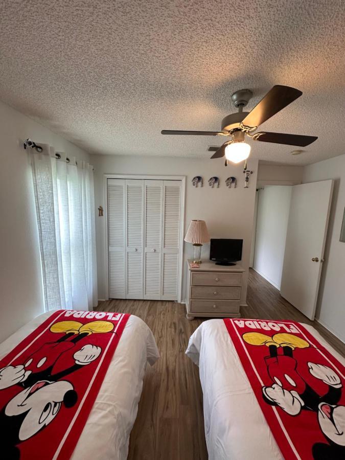 Private Pool With A Beautiful View Overlooking The Lake! Near Disney - Universal Kissimmee Eksteriør billede