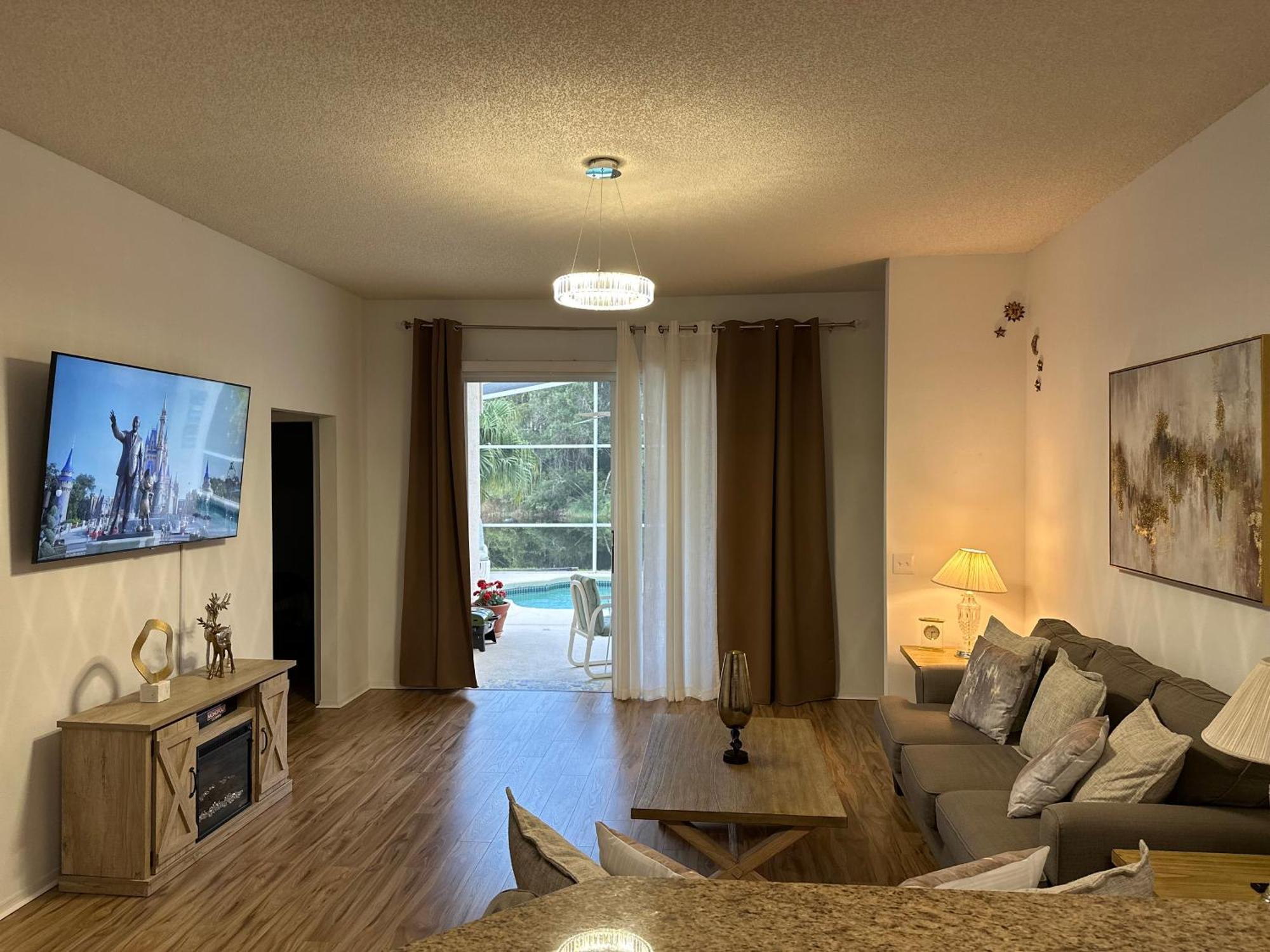 Private Pool With A Beautiful View Overlooking The Lake! Near Disney - Universal Kissimmee Eksteriør billede